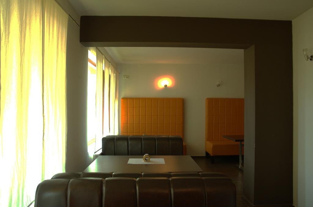 Hotel Sany Primorsko Exteriör bild