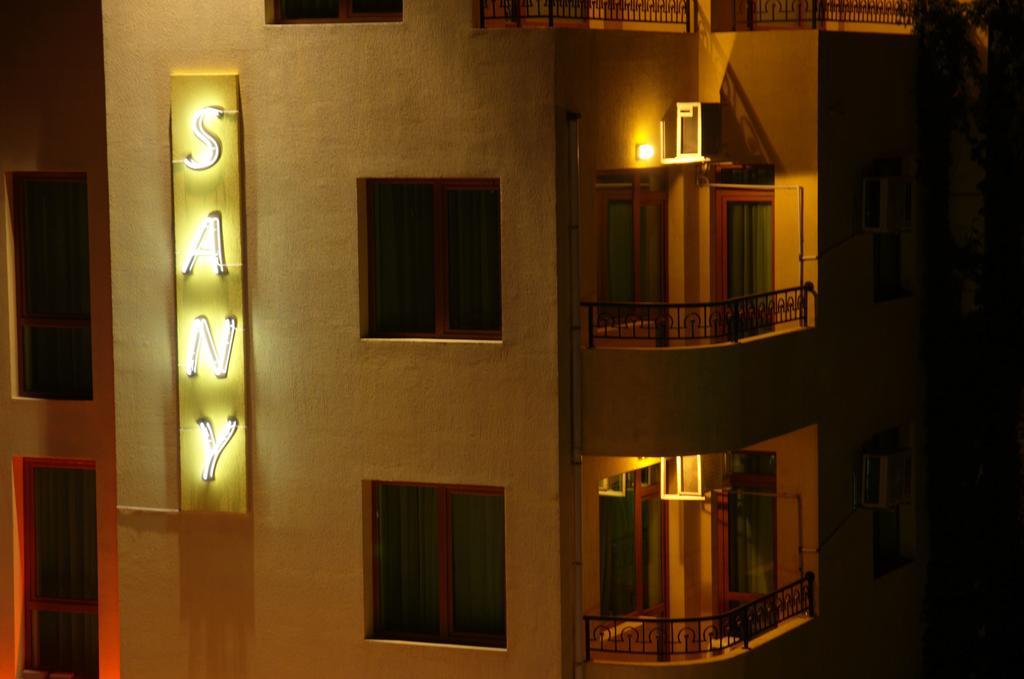 Hotel Sany Primorsko Exteriör bild
