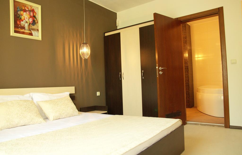 Hotel Sany Primorsko Rum bild