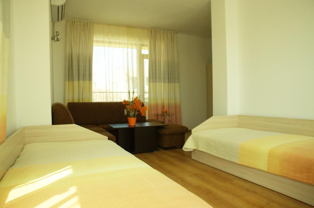 Hotel Sany Primorsko Rum bild