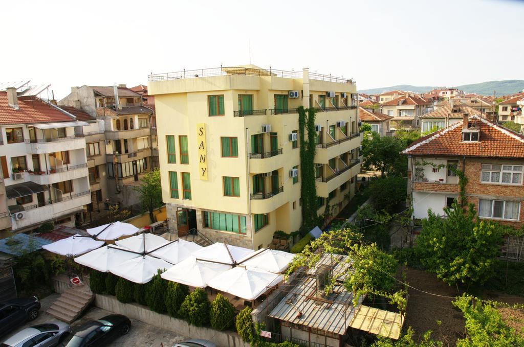 Hotel Sany Primorsko Exteriör bild